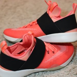 Women's Nike Air Zoom Strong Training Shoes